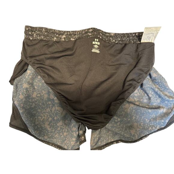 NWT Under Armor M Women’s “Fly-By” printed fitness shorts attached undergarment - Picture 11 of 13